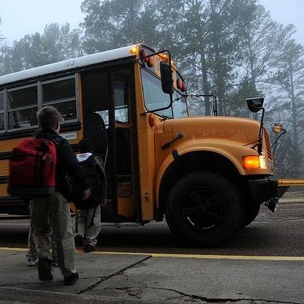 10 Ways You can Make Going Back to School Easier - Hazli Collection