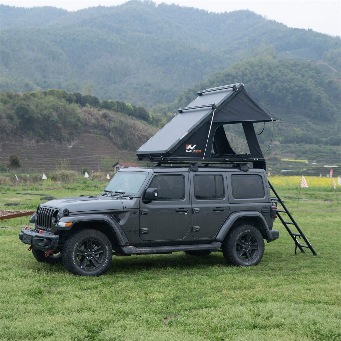 SkyCamp Pro Rooftop Tent: Deluxe SUV Camping Experience - Hazli Collection