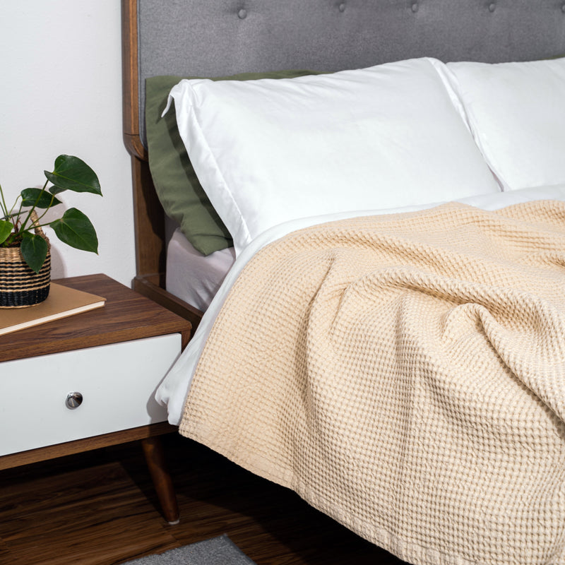 Waffle Weave Cotton Blanket | 100% Chemical-Free Cotton, All-Season | Breathable & Machine Washable - Hazli Collection
